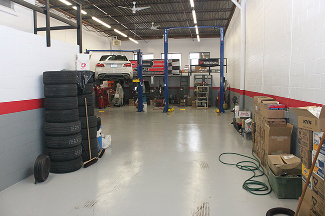 Garage 1